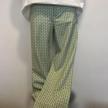 ZARA 플라워 패턴 와이드 레그 슬랙스