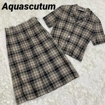 Aquascutaum 아쿠아 스큐텀 셋업 반팔 스커트