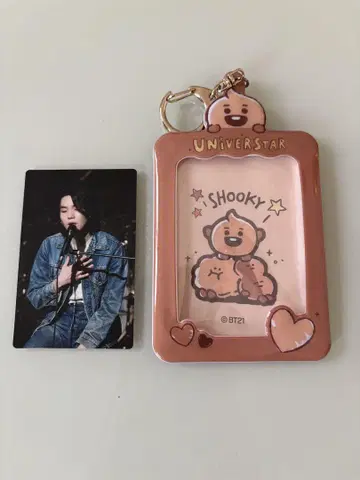 BTS UNIVERSTAR SHOOKY 키링과 SUGA 카드 세트