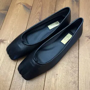 Le Talon GRISE 블랙 발레 슈즈