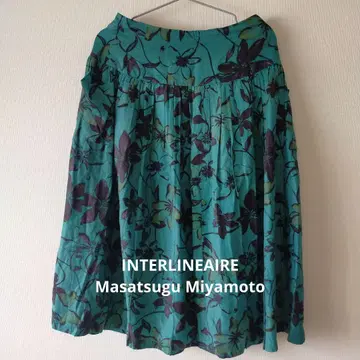 INTERLINEAIRE 안테르리네르 플레어 스커트