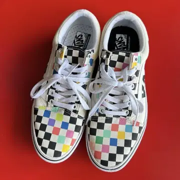 VANS MoMA 콜라보 스니커즈 컬러풀 체크