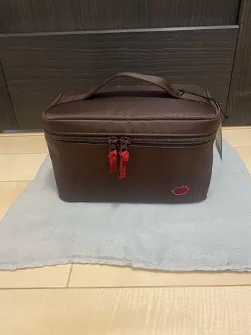 아티산 & 아티스트 아얀누 콜라보
