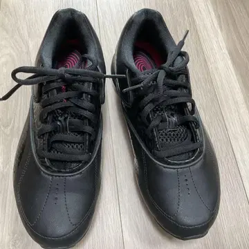 리복 스니커즈 이지톤 블랙 22.5cm