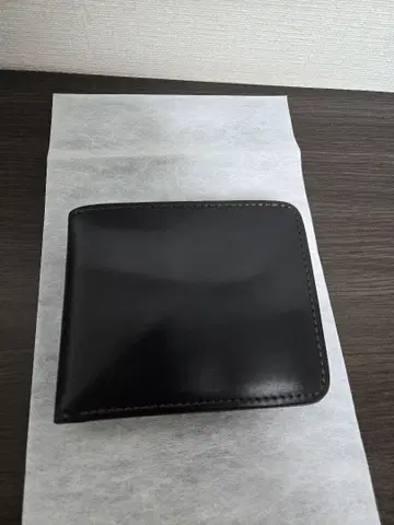 와일드 스완스 동전 지갑이 달린 반지갑 로이드바슈