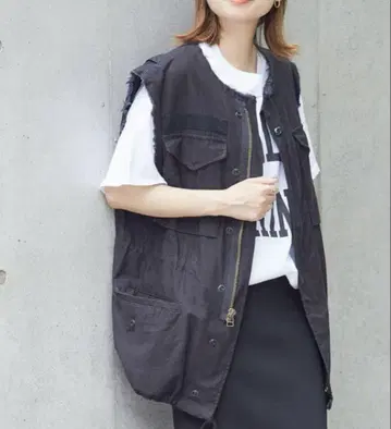 저널 스탠다드 밀리터리 베스트 블랙