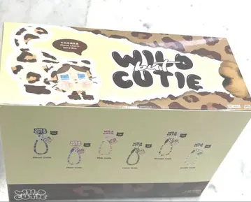 pop mart cry baby wild but cutie 폰 참