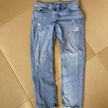 자라 데미지 가공 데님 팬츠 라이트 블루
