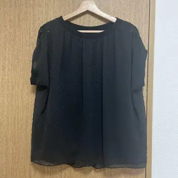 언타이틀 UNTITLED 쉬폰 블라우스