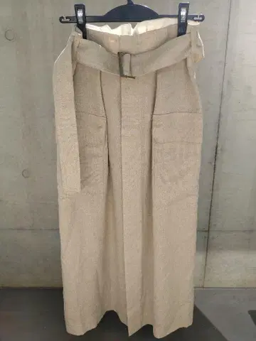 ROPE 린넨라이크 포켓 부착 롱 스커트