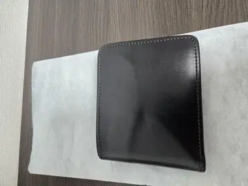 와일드 스완스 동전 지갑이 있는 두겹 지갑 안장 풀업