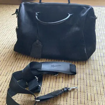 Aquascutum 블랙 보스턴 백