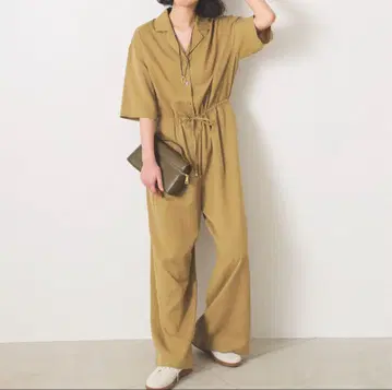 슬로브 이에나 하프 슬리브 올인원