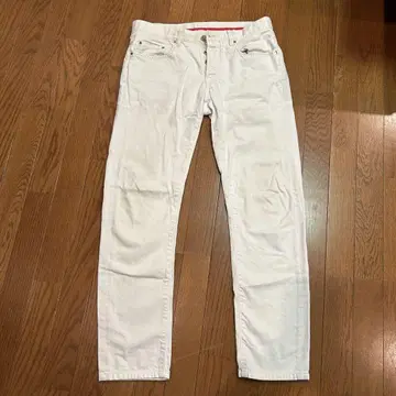 화이트 슬림 핏 데님 팬츠