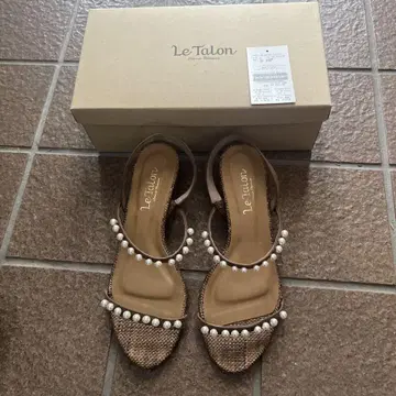 루타론 펄 샌들