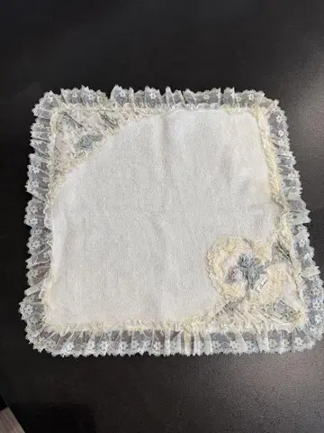 사에라 아키아카네 손수건