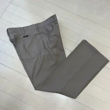 Wrangler 런처 드레스 팬츠