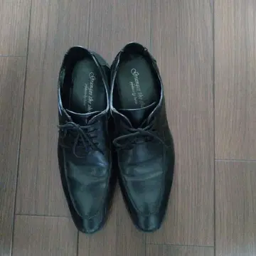 블랙 레이스업 슈즈