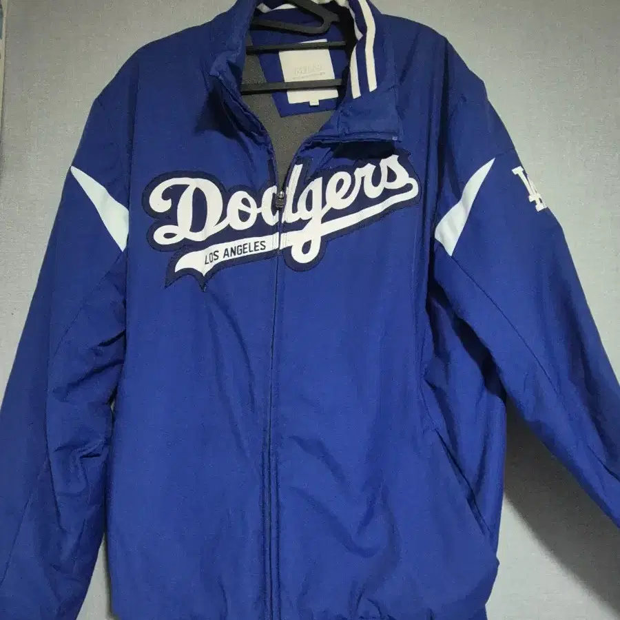 MLB Mlb LA Dodgers Jacket on Bunjang Global Site.