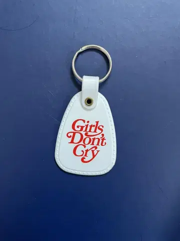 girls don't cry 키링 Amazon