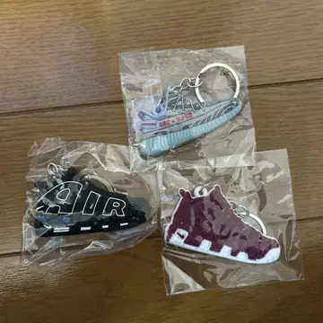 스니커즈형 키링 3개 세트