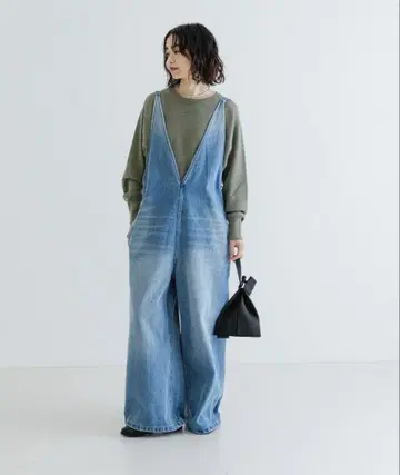 URBAN RESEARCH V넥 데님 살로펫