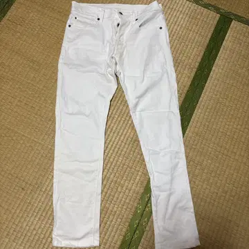 화이트 데님 팬츠 슬림 핏