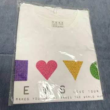 NEWS LIVE TOUR 2013 굿즈 티셔츠
