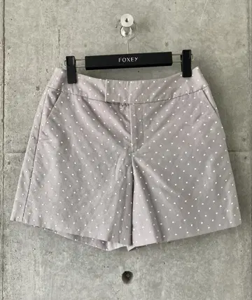새상품급 FOXEY 도트 도트 숏 팬츠 숏 팬츠 큐롯 S/38