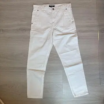 Le Denim SLOBE IENA 화이트 치노 팬츠