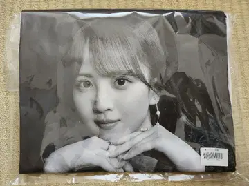 노기자카46 사토 카에데 T셔츠