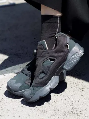Reebok 리복 INSTAPUMP 퓨리 emmi 28.5CM