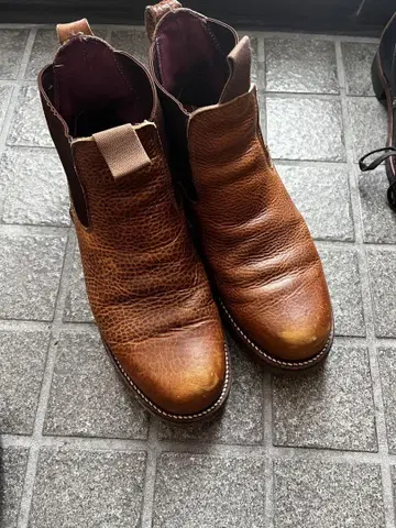 브라운 가죽 사이드 고어 부츠