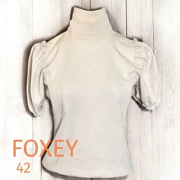 FOXEY 폭시 퍼프 슬리브 스웨터 베이지 사이즈 42