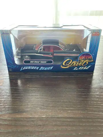 Jada 1961 Chevy Impala 1/24 임팔라 로우 라이더