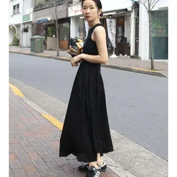 Ungrid 백 오픈 도킹 원피스