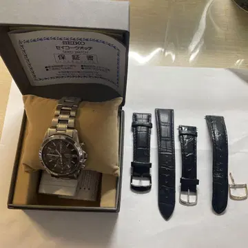 세이코 크로노그래프 100m 방수 블랙