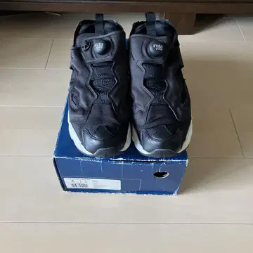 [ 새상품급 ] Reebok 리복 인스타펌프 퓨리 블랙 사이즈 9