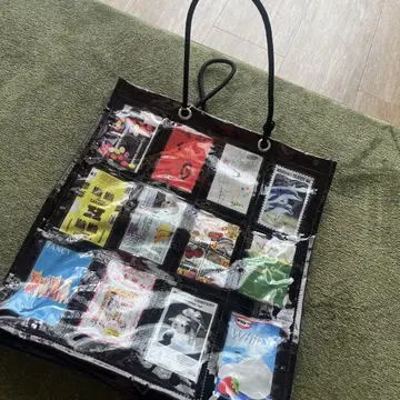 HEY! Mrs ROSE Shield Motif Tote