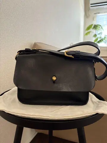 Mimi Berry 미미베리 숄더백 블랙 가죽 여성용