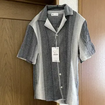 ZARA 오픈 카라 셔츠