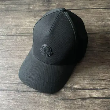 몽클레어 블랙 캡 UNI