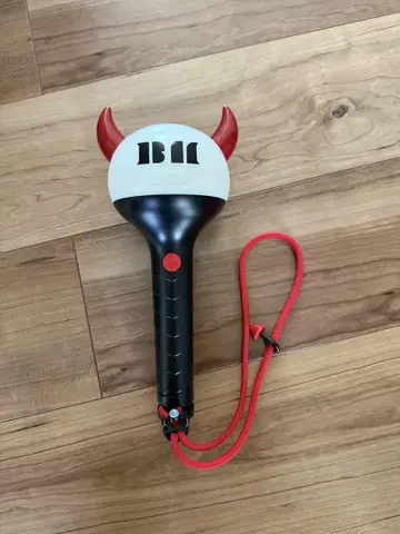 BABYMONSTER 응원봉 악마의 뿔 포함, 상자 없음