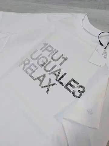 새상품 XL 사이즈 그라데이션 큐빅 빅 로고 반팔 티셔츠