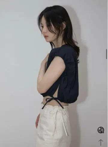 ohotoro 오오토로 쉘 스트링 블라우스 네이비