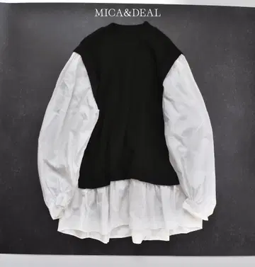 MICA&DEAL 마이카앤디얼 도킹 니트