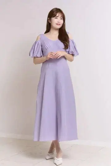 헤르리프토 플라주 오픈 숄더 드레스