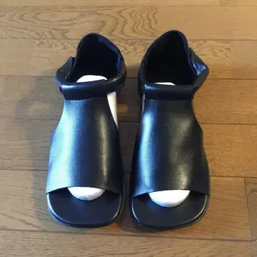 여름 샌들 블랙 부드러운
