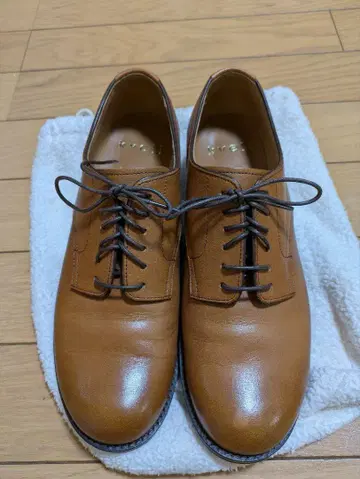 Kvell 브라운 가죽 신발 23.5cm