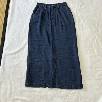 다크 데님 타이트 롱 스커트